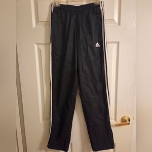 Adidas black windbreaker pants - Size small